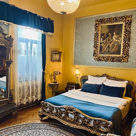 Classic Love Story In Old Cluj I Extérieur photo